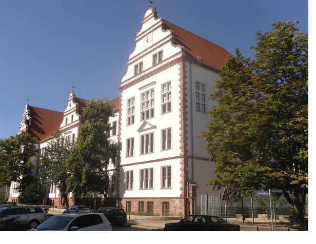 Das alte Schulgebäude
